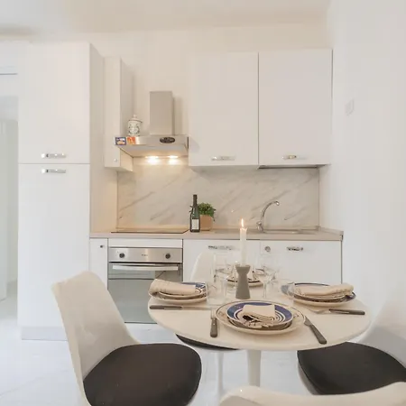 Appartement Luce By Rent *